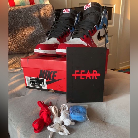 Jordan 1 fearless unc to Chicago red - Picture 3 of 6